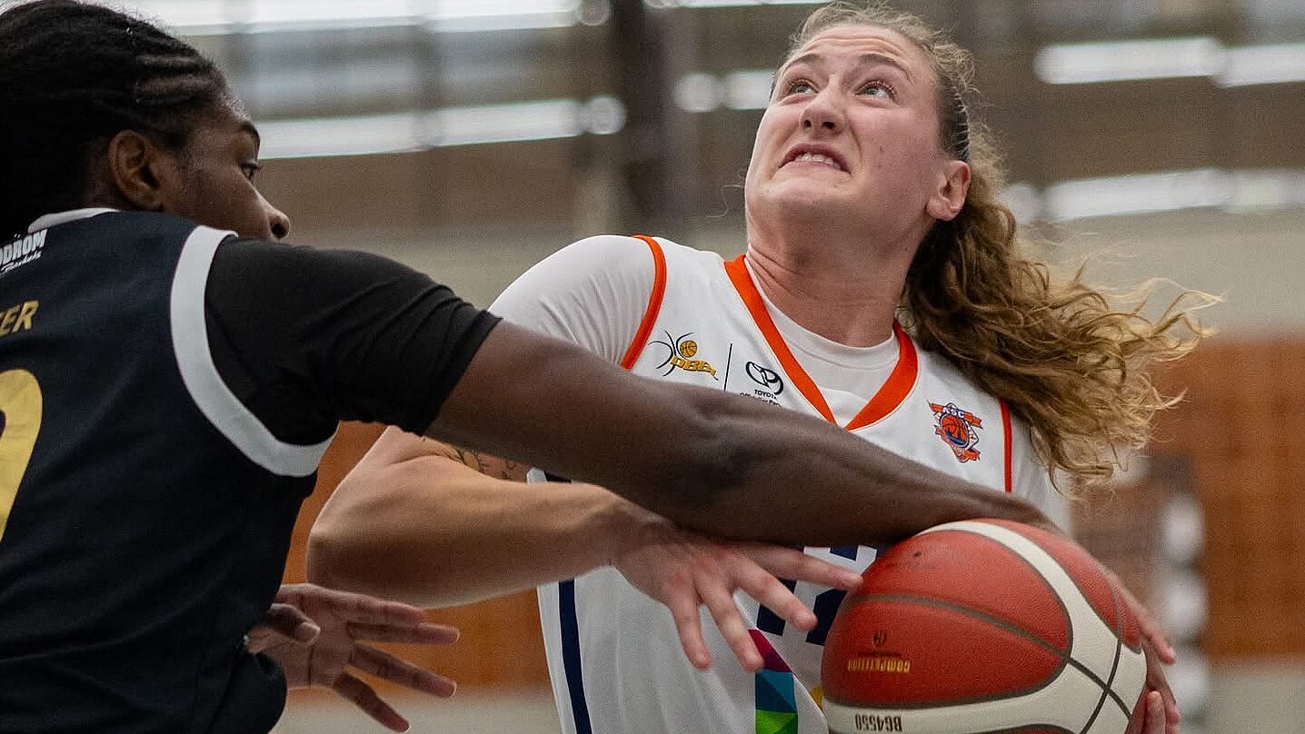 Cianna Gloster in der Defense